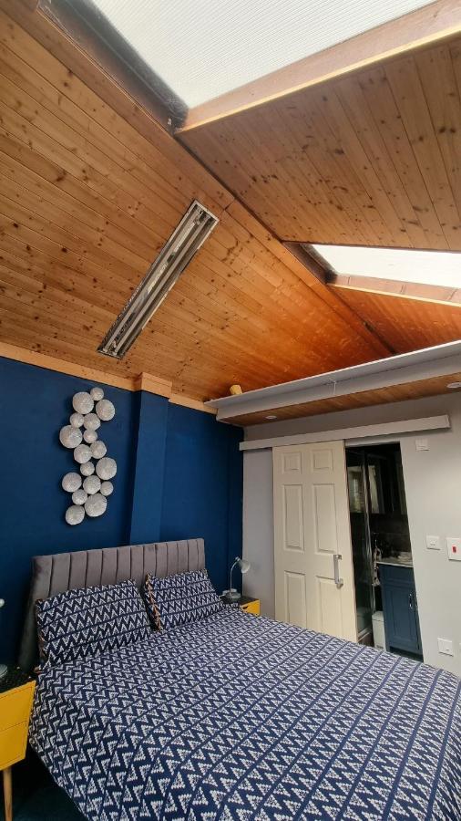 Bed and Breakfast Glebe House, Private Entrance, Free Parking On Drive, Self Check In, Netflix à Ashford  Extérieur photo